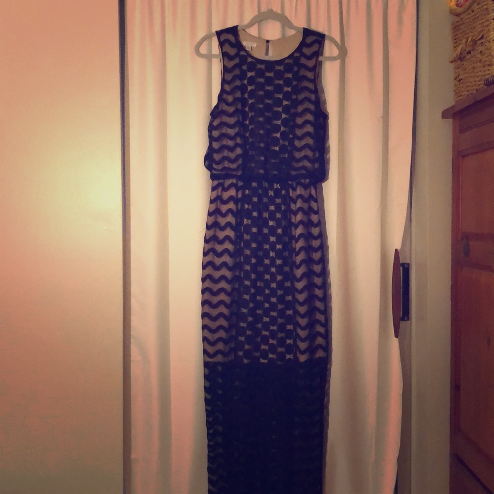 LONDON TIMES MAXI DRESS size 10